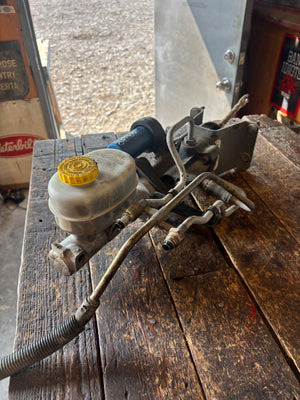 1998 1999 DODGE RAM 2500 3500 CUMMINS HYDROBOOST BRAKE UNIT 52009649