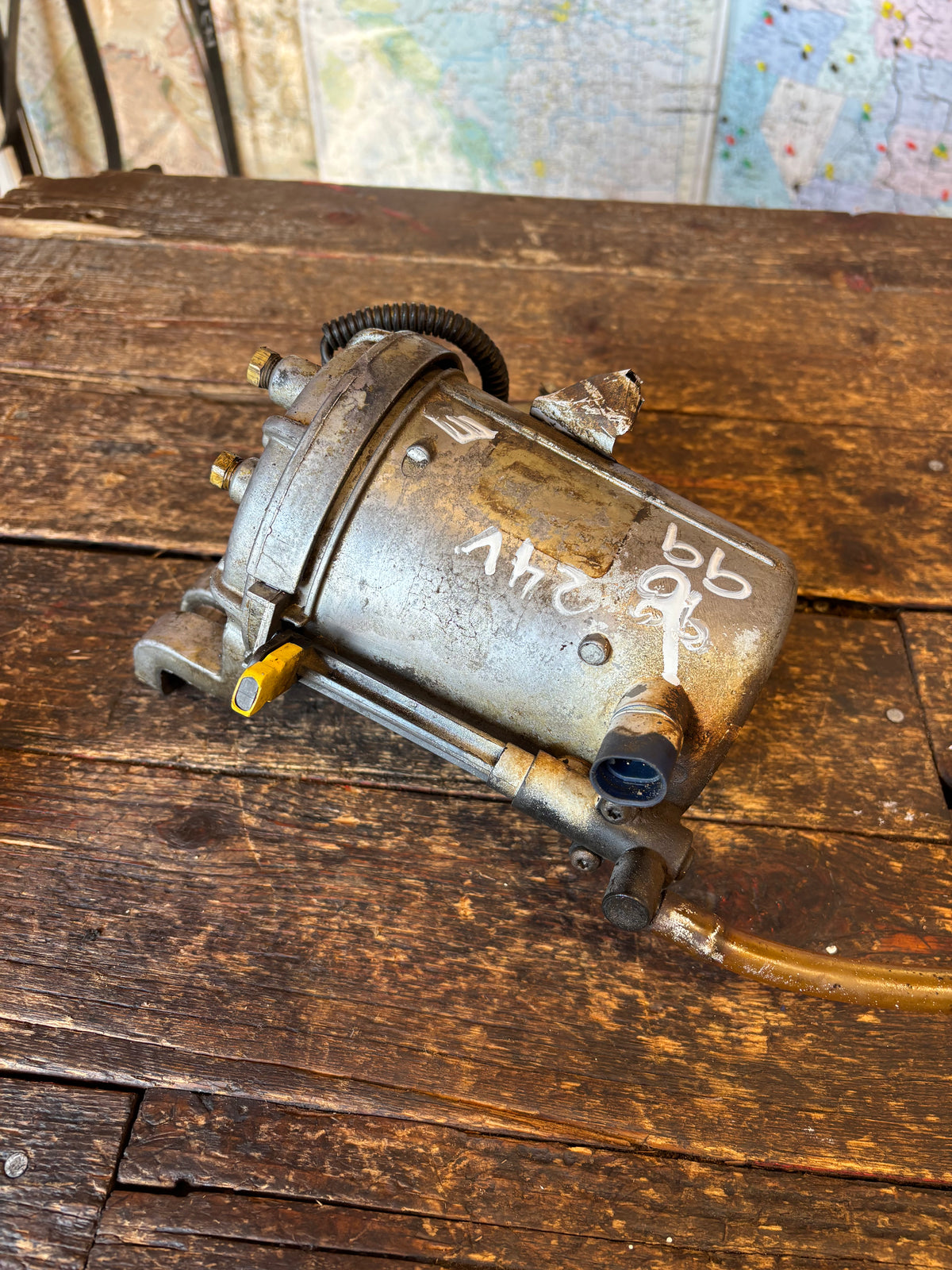 1998 1999 DODGE RAM 2500 3500 5.9L 24V CUMMINS FUEL FILTER HOUSING 3943976