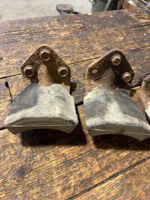 OEM Set '94 - '02 Dodge Ram Cummins Overload Spring Perch Brackets ...