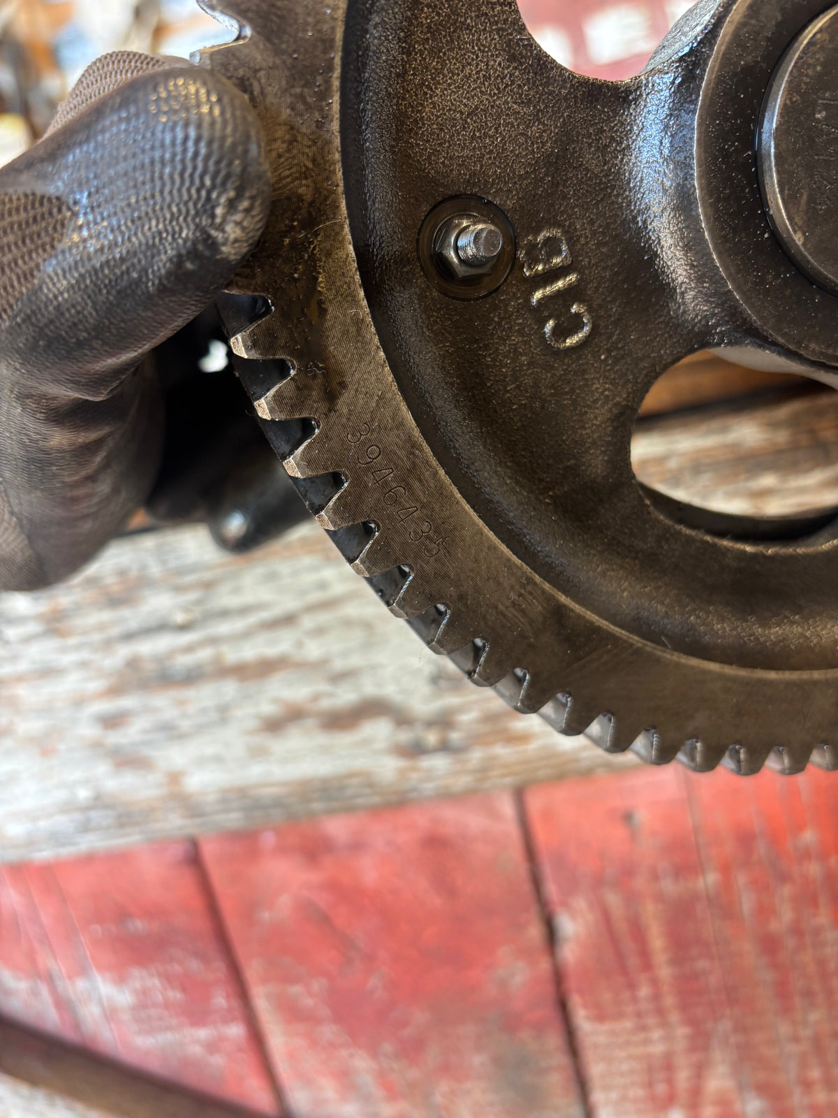 2000 - 2002 Dodge Ram Cummins 5.9l 24v camshaft 3946436 3942567