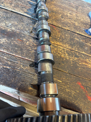 2000 - 2002 Dodge Ram Cummins 5.9l 24v camshaft 3946436 3942567