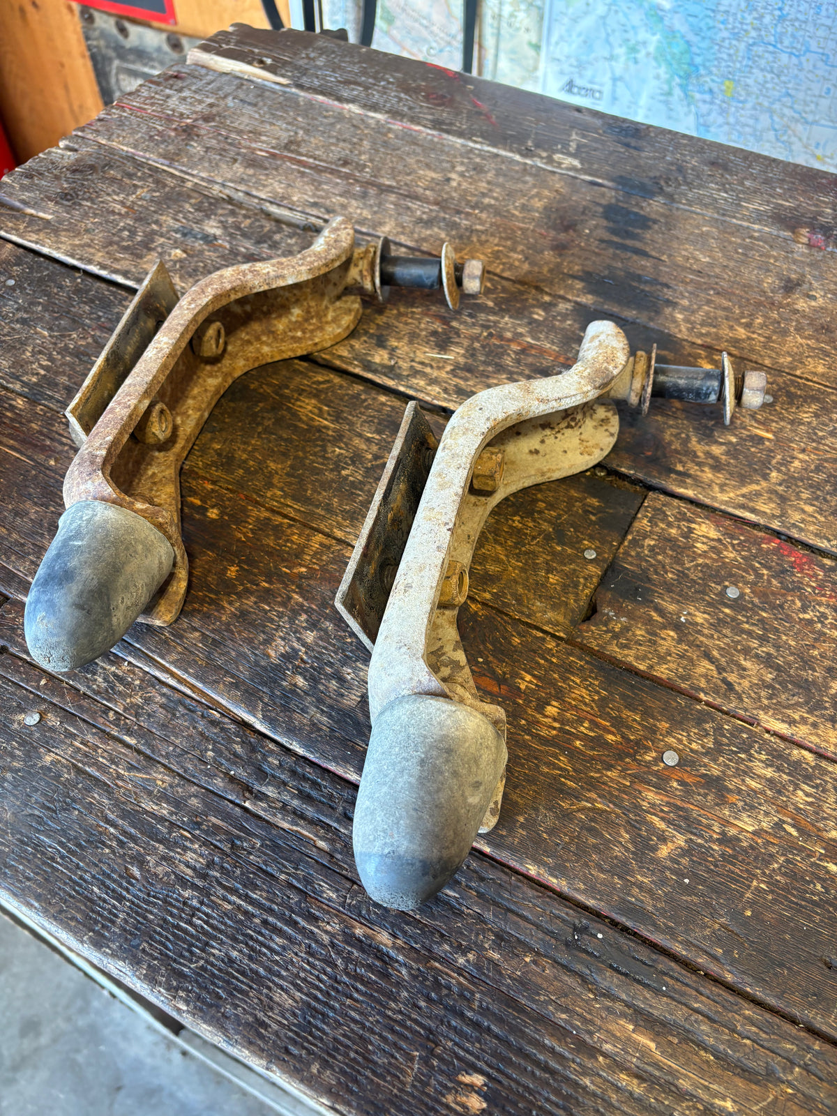 89-93 DODGE RAM 250/350 1ST GEN 4X4 FRONT DANA 60 SHOCK BRACKET MOUNTS
