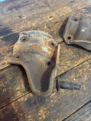 1989-1993 DODGE RAM 250 350 CUMMINS REAR LEAFSPRING SADDLE UBOLT / SHOCK MOUNTS