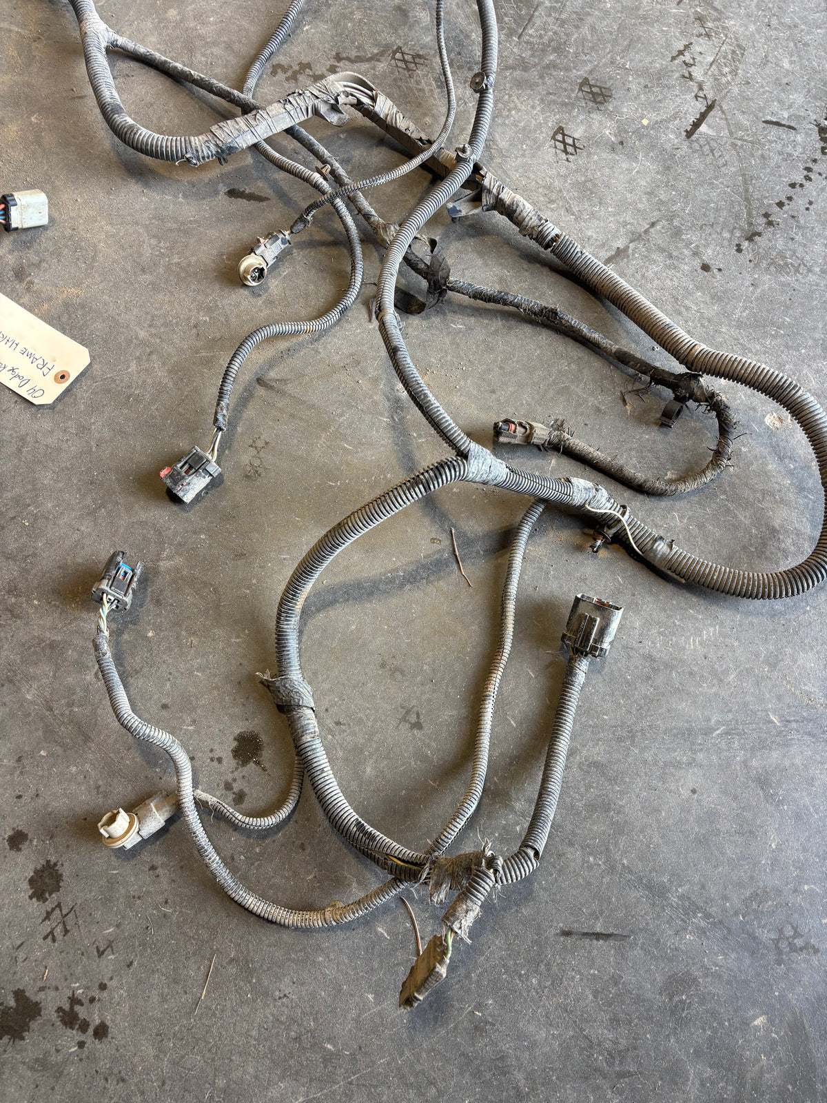 04 Dodge Ram Cummins 4 Door Shortbox Frame Wiring Harness