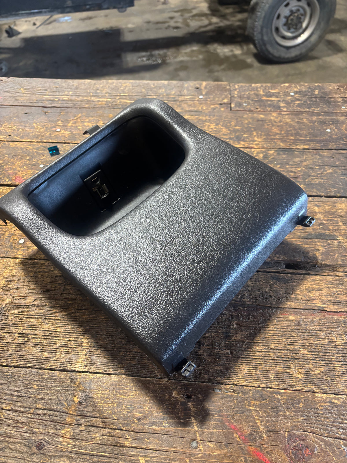 98-'02 Dodge Ram Dark Charcoal Agate Grey Dash Cubby Pocket For Manual Trucks