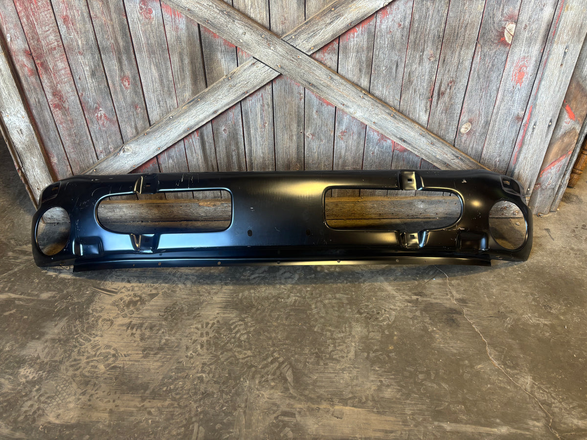 NEW 1999-2002 Dodge Ram Sport Front Bumper Cover Reinforcement Ch1006179