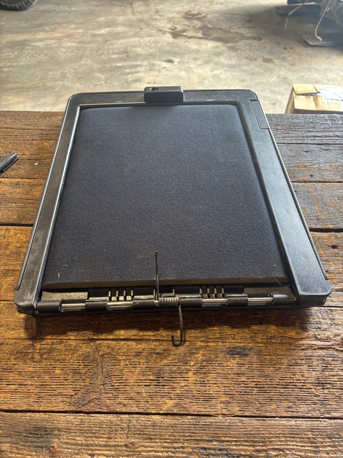 98-&#39;02 Dodge Ram Dark Grey Black Middle Seat Console Lid