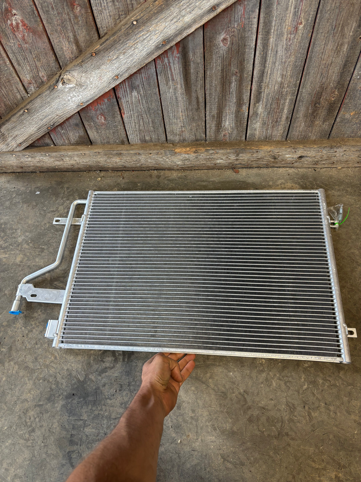 NEW 98 - 02 DODGE RAM 2500 3500 CUMMINS AC CONDENSER