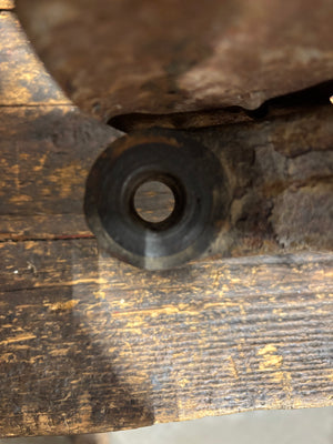 2010 -2012 DODGE RAM 2500 3500 CUMMINS / HEMI DRIVER STEERING KNUCKLE SPINDLE 4x4