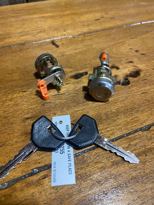 NEW DOOR LOCK SET WITH KEYS 2ND GEN RAMS - Yozzy's Truck Parts
