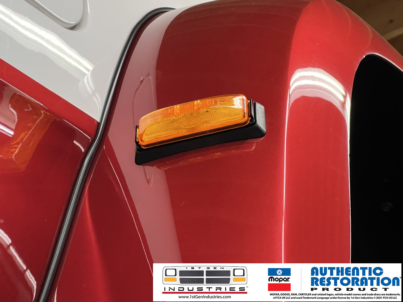 1990-1993 350 Dually Marker Lights – Amber – Mopar Authentic Restoration PN 56003704