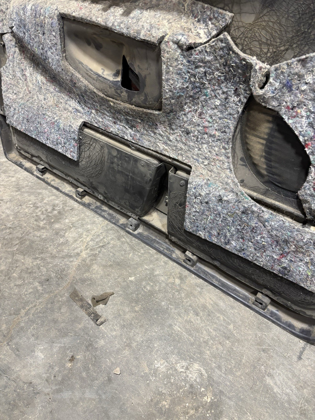 1998 - 2002 2ND GEN DODGE RAM LARAMIE WOODGRAIN AGATE DARK GREY DOOR PANEL SET