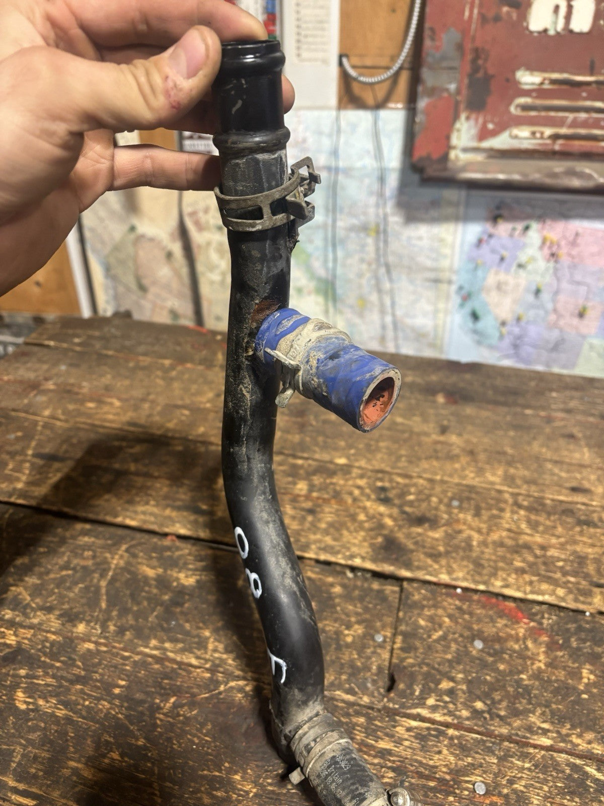 2007 2008 2009 Dodge Cummins 6.7 Egr Cooler Pipe Coolant Tube Outlet 4947470