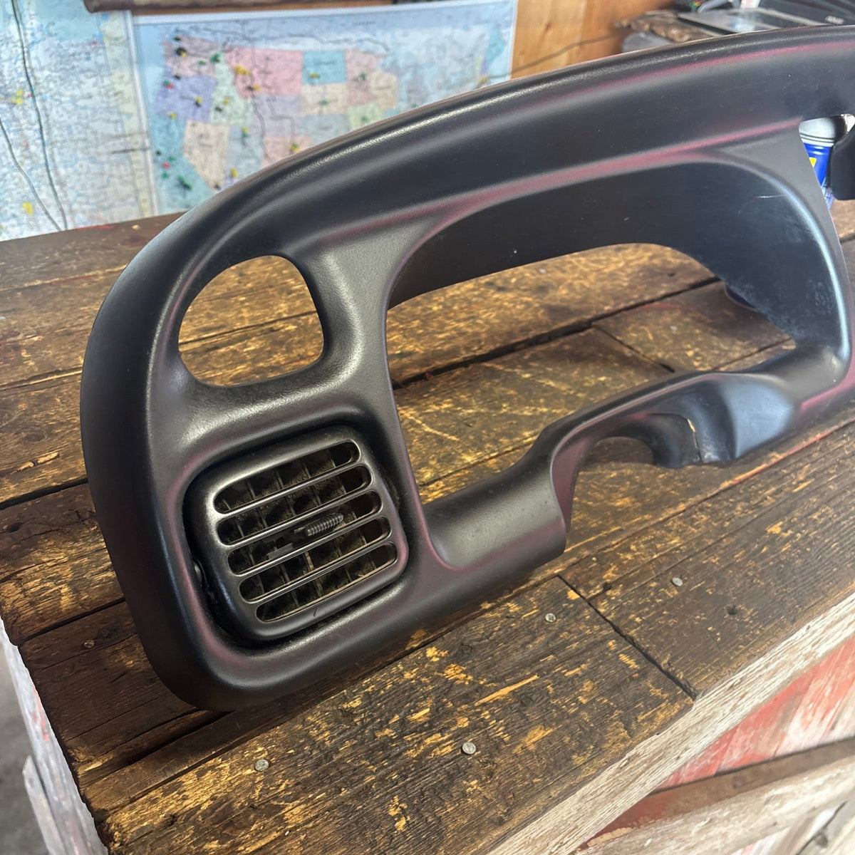 OEM &#39;98 Dodge Ram Dash Bezel Gauge Cluster Radio Surround