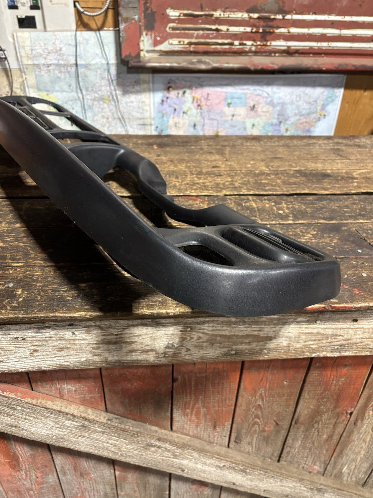 1998 DODGE RAM 2500 3500 DASH BEZEL GAUGE CLUSTER RADIO SURROUND NO CRACKS