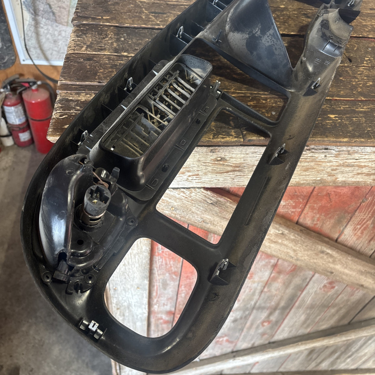 1998 DODGE RAM 2500 3500 DASH BEZEL GAUGE CLUSTER RADIO SURROUND NO CRACKS