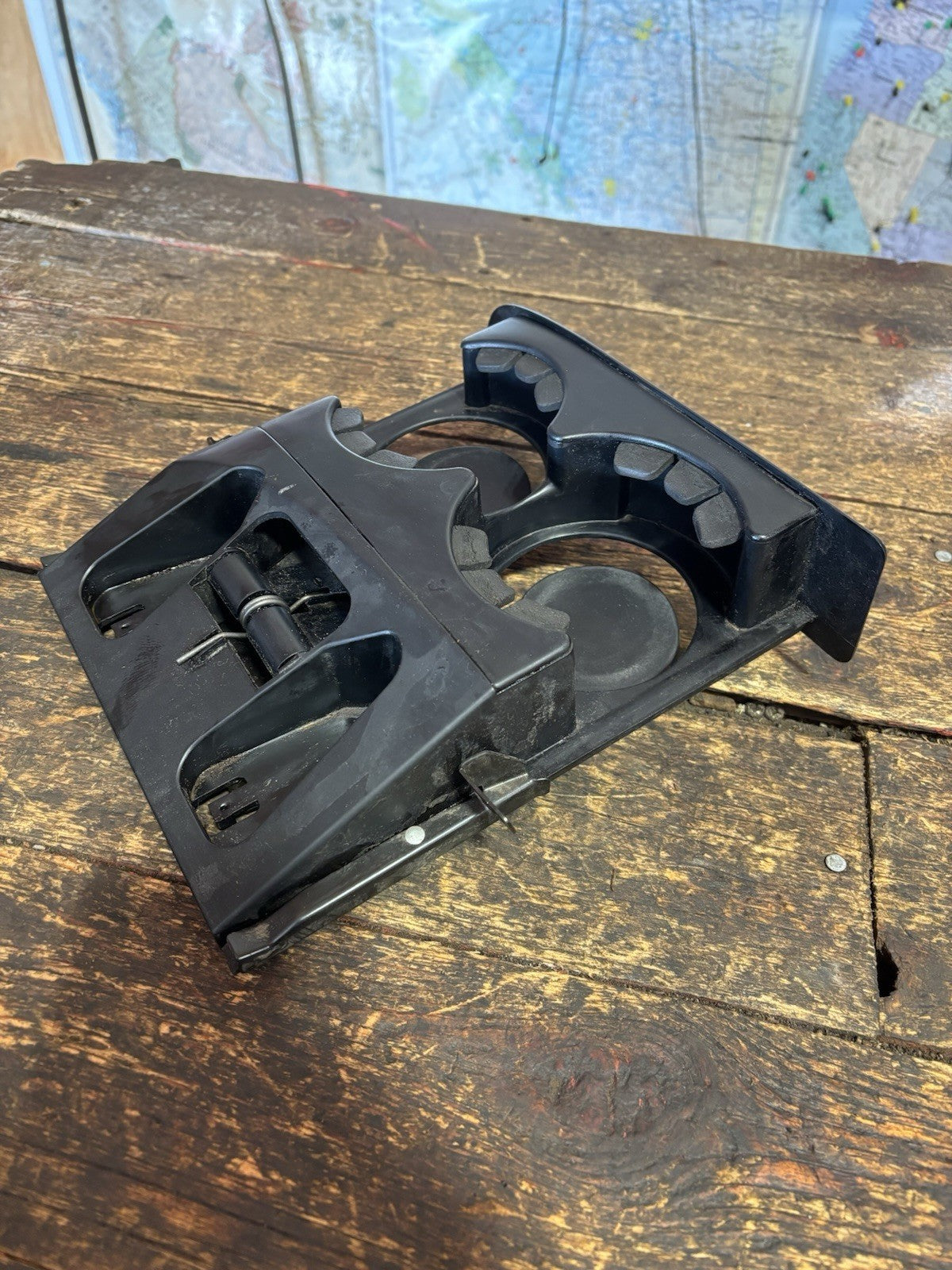 1994 1995 1996 1997 DODGE RAM 1500 2500 3500 CUP HOLDERS CUPHOLDER