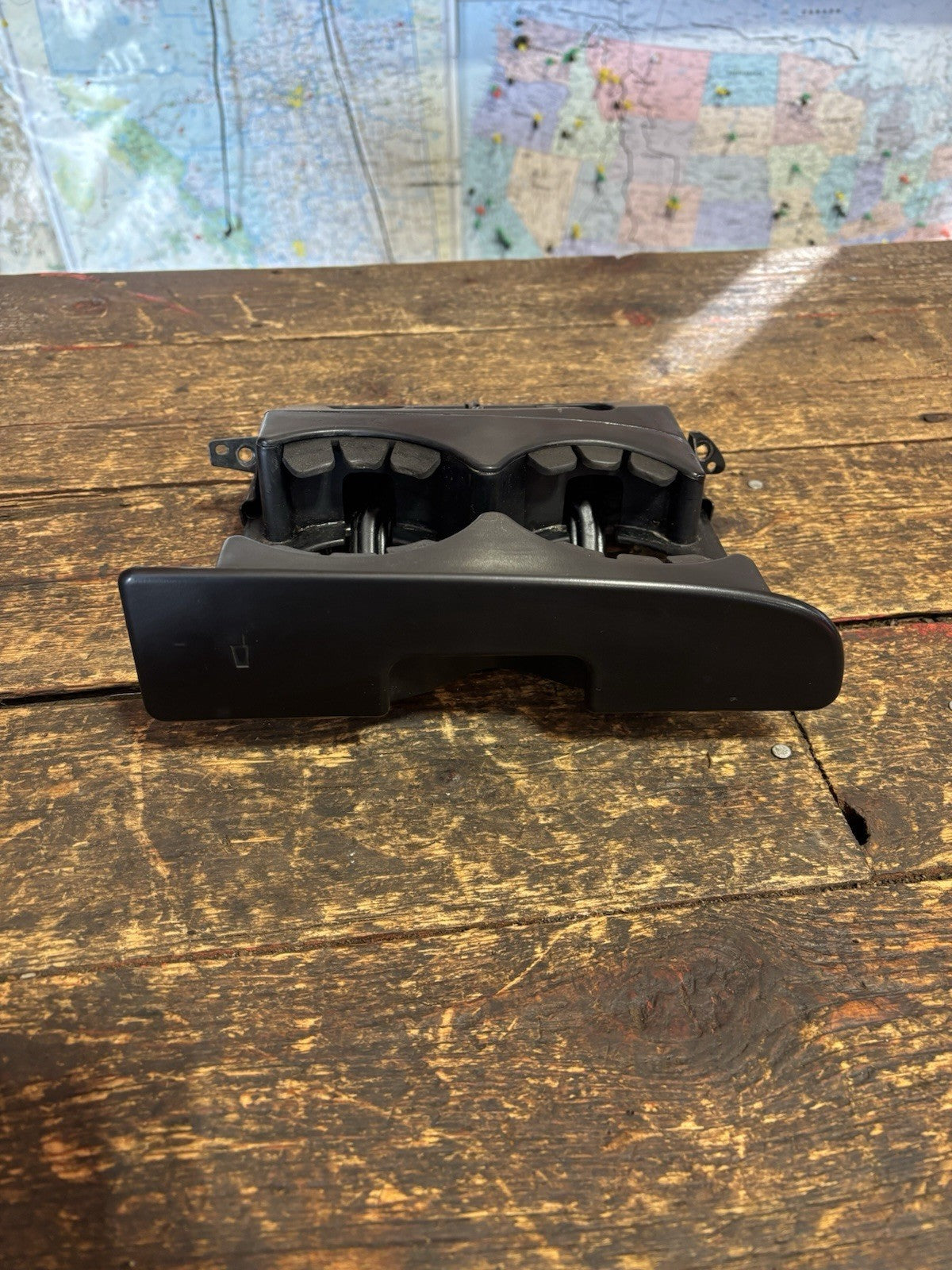 1994 1995 1996 1997 DODGE RAM 1500 2500 3500 CUP HOLDERS CUPHOLDER