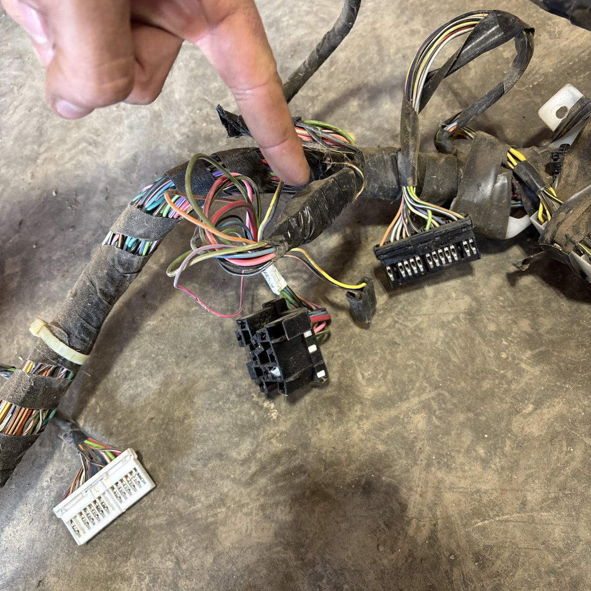 1996 DODGE RAM 2500 3500 CUMMINS MANUAL DASH WIRING HARNESS 56021455