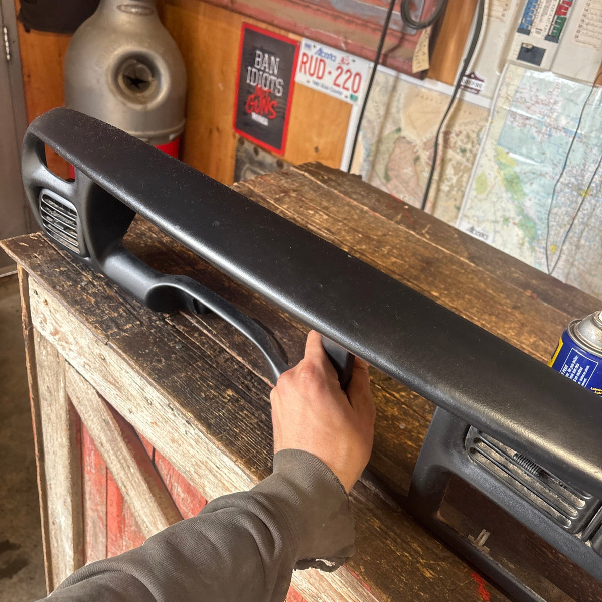 OEM &#39;98 Dodge Ram Dash Bezel Gauge Cluster Radio Surround