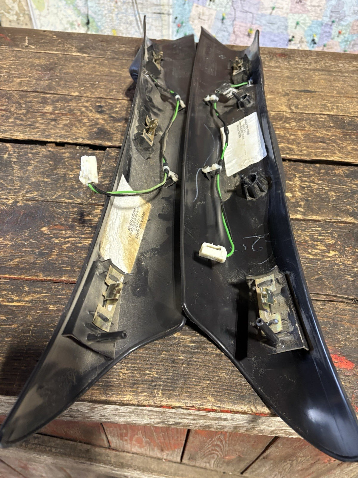 1998-2002 DODGE RAM 2500 3500 SET OF DARK GREY AGATE A PILLAR TRIM WITH SPEAKERS