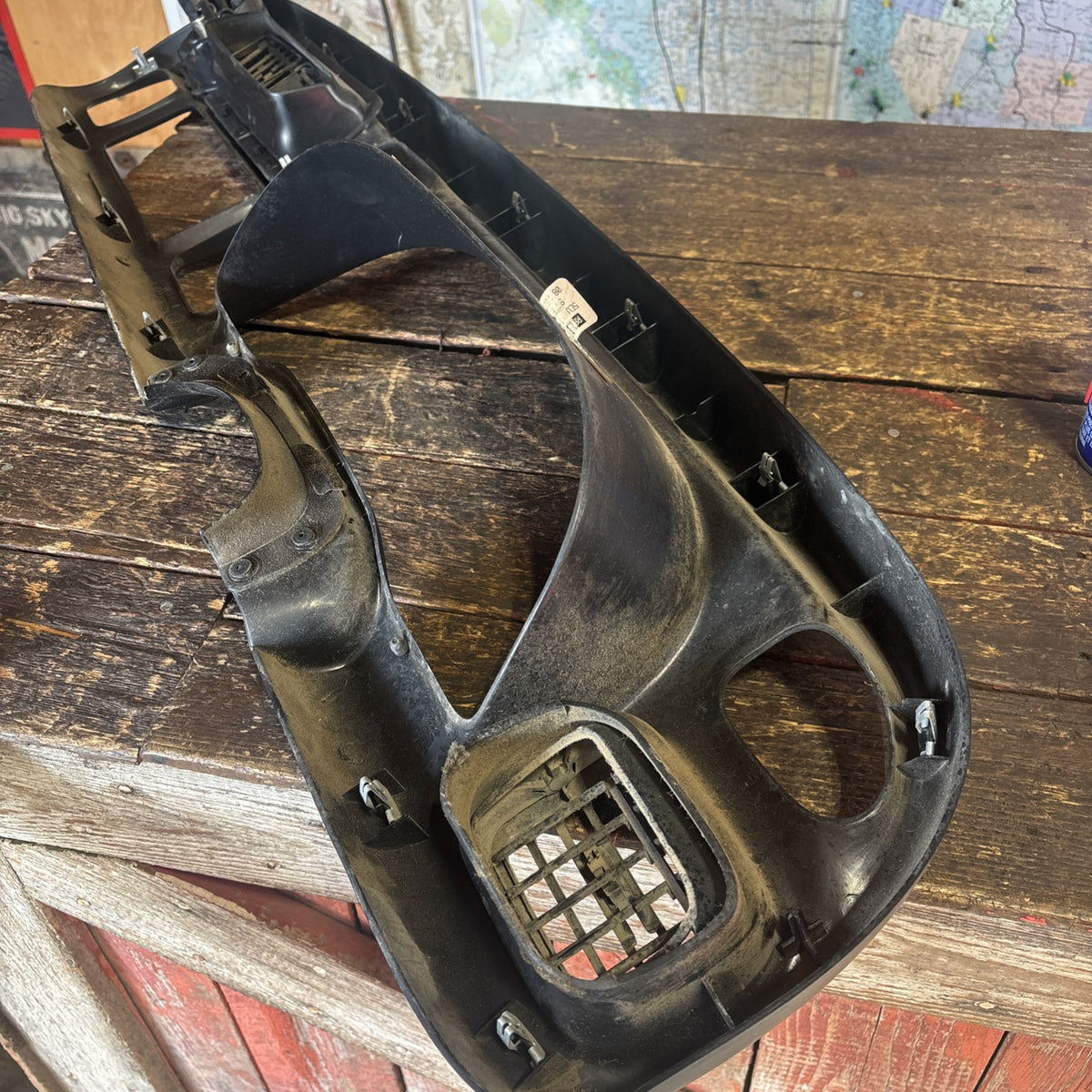 1998 DODGE RAM 2500 3500 DASH BEZEL GAUGE CLUSTER RADIO SURROUND NO CRACKS