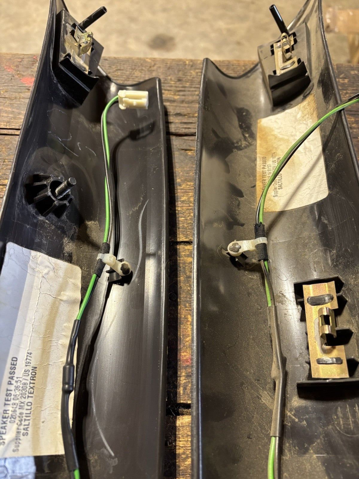 1998-2002 DODGE RAM 2500 3500 SET OF DARK GREY AGATE A PILLAR TRIM WITH SPEAKERS