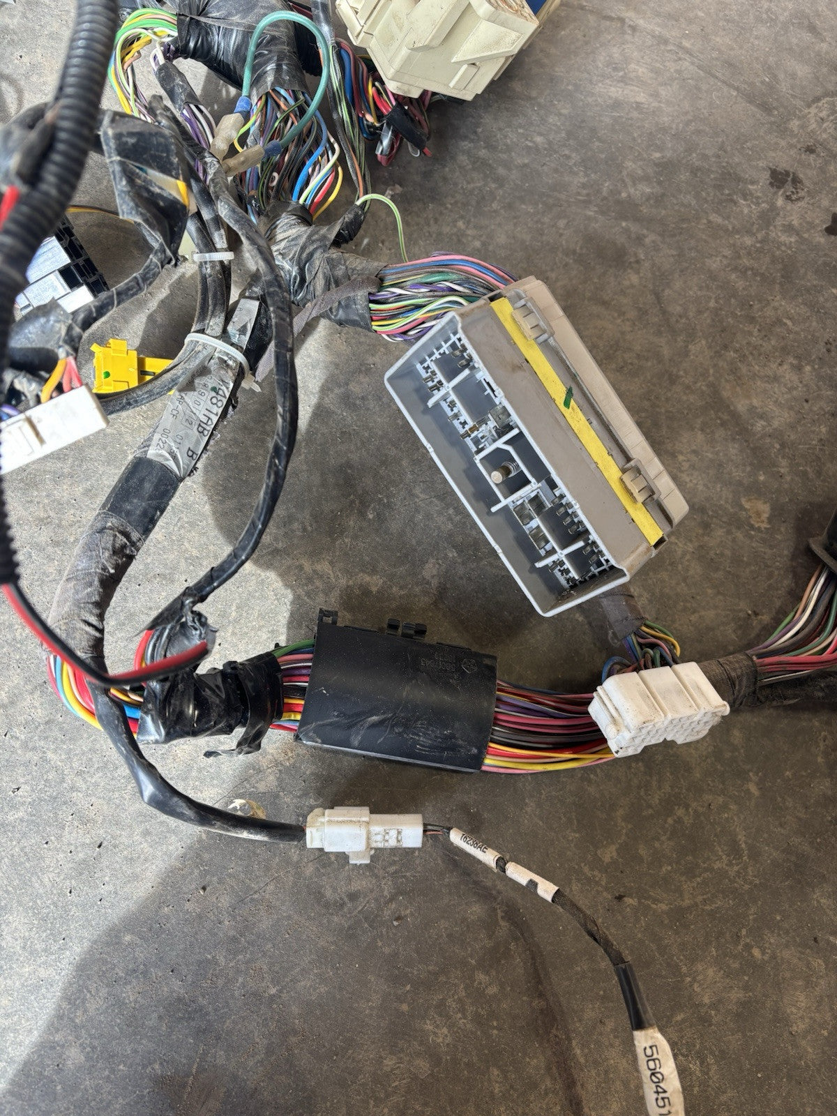 1998 DODGE RAM 2500 3500 12V/ 24V CUMMINS AUTO DASH HARNESS 56020481