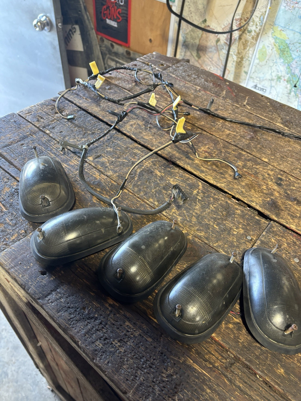 2005 DODGE RAM 2500 3500 CUMMINS CAB CLEARANCE LIGHT SET WITH HARNESS 56051299ab