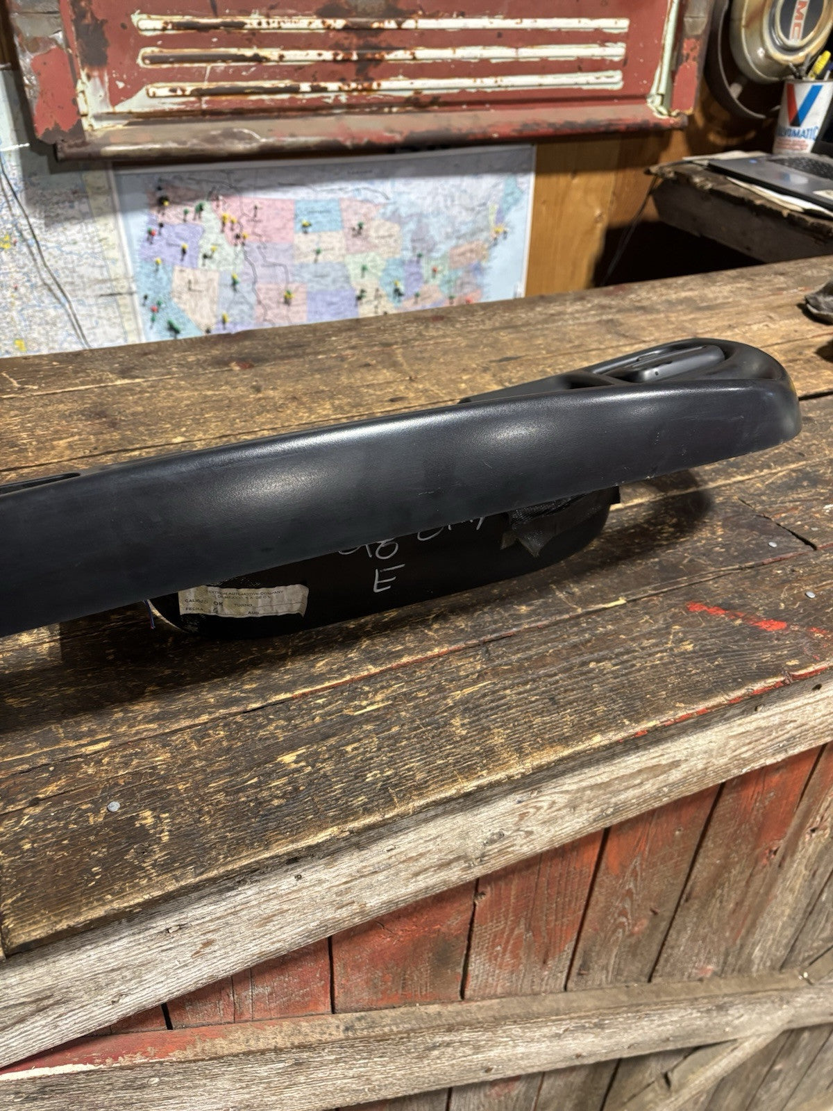 1998 DODGE RAM 2500 3500 DASH BEZEL GAUGE CLUSTER RADIO SURROUND NO CRACKS