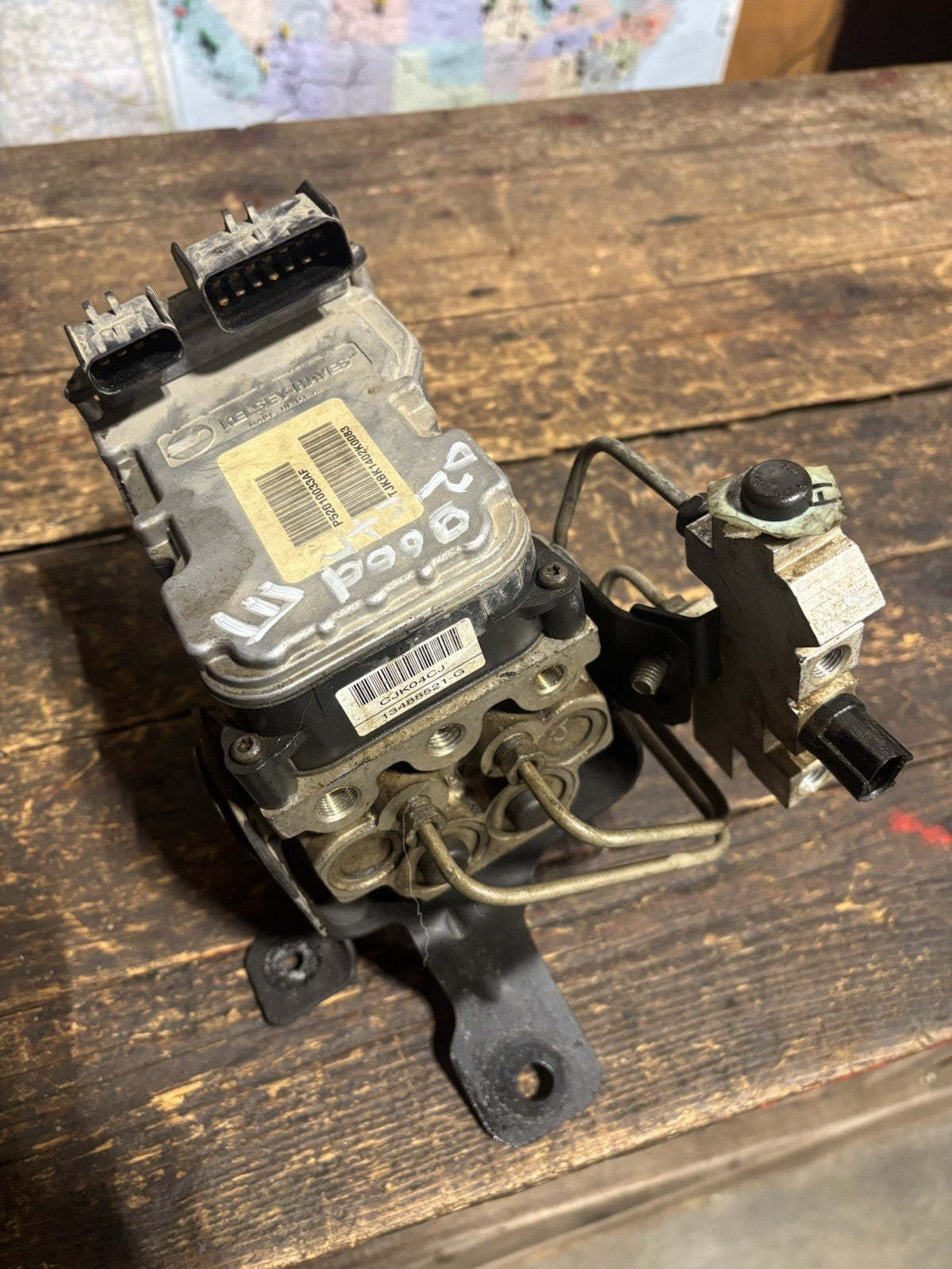 2001 2002 DODGE RAM 2500 ABS MODULE PUMP 52010033 ANTI LOCK BRAKE PUMP