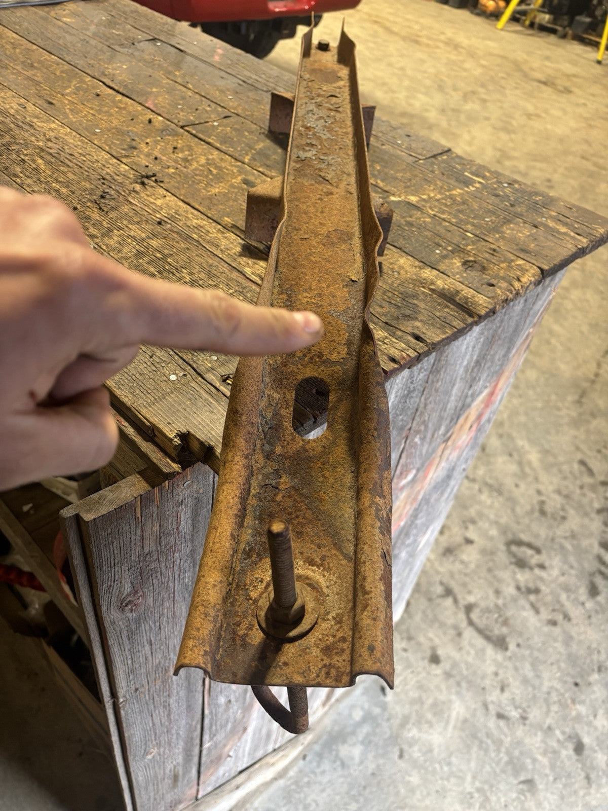 1989 - 1993 1ST GEN DODGE RAM 250 CUMMINS SPARE TIRE HOLDER CARRIER OEM