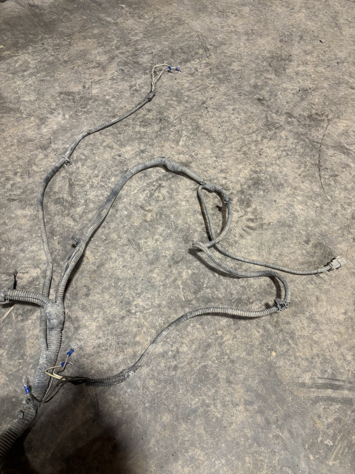 2005 DODGE RAM 3500 4DOOR LONGBOX CUMMINS FRAME CHASSIS WIRING HARNESS 5605262